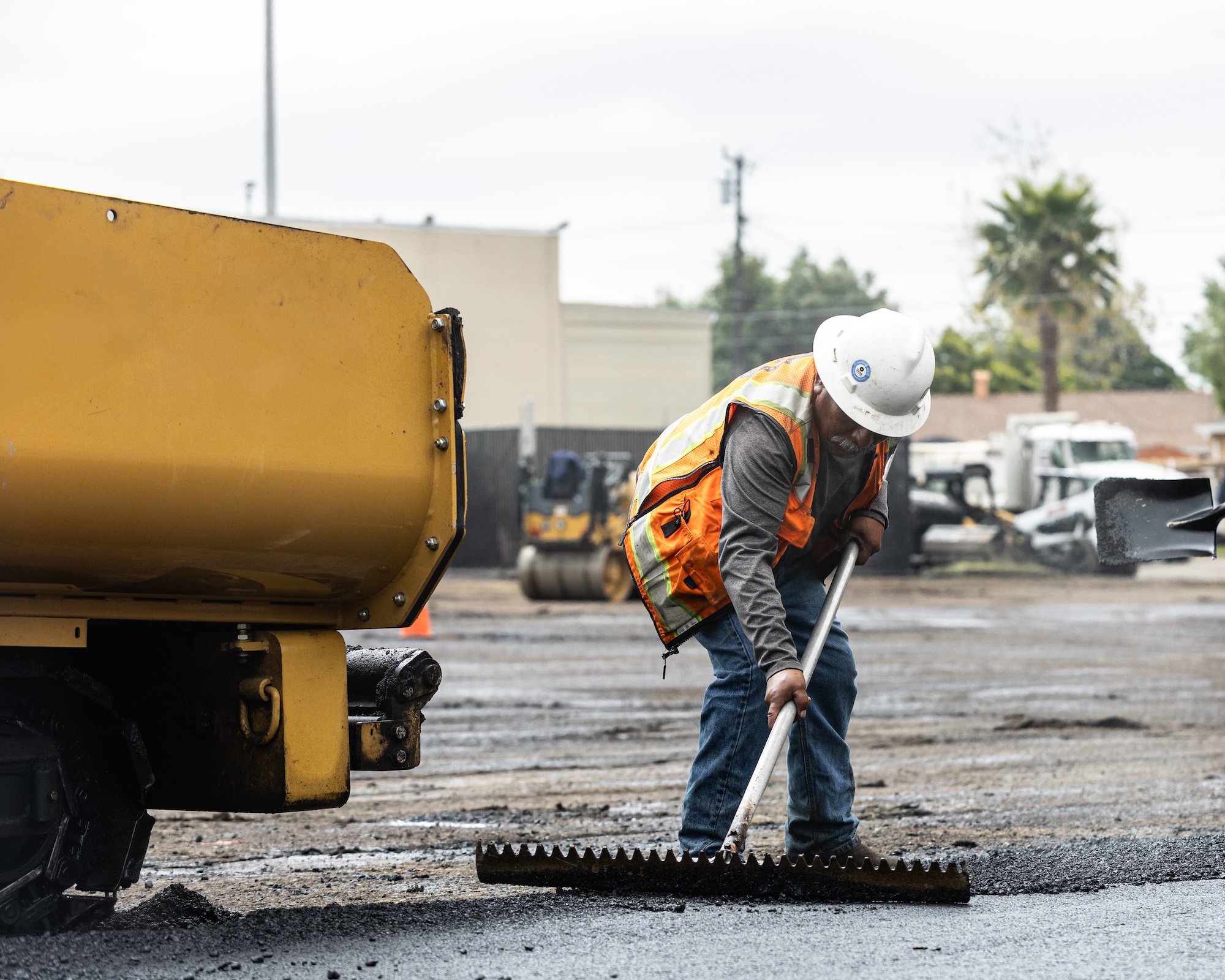 Crack Sealing - Why EARTHTEK for Asphalt Crack Sealing