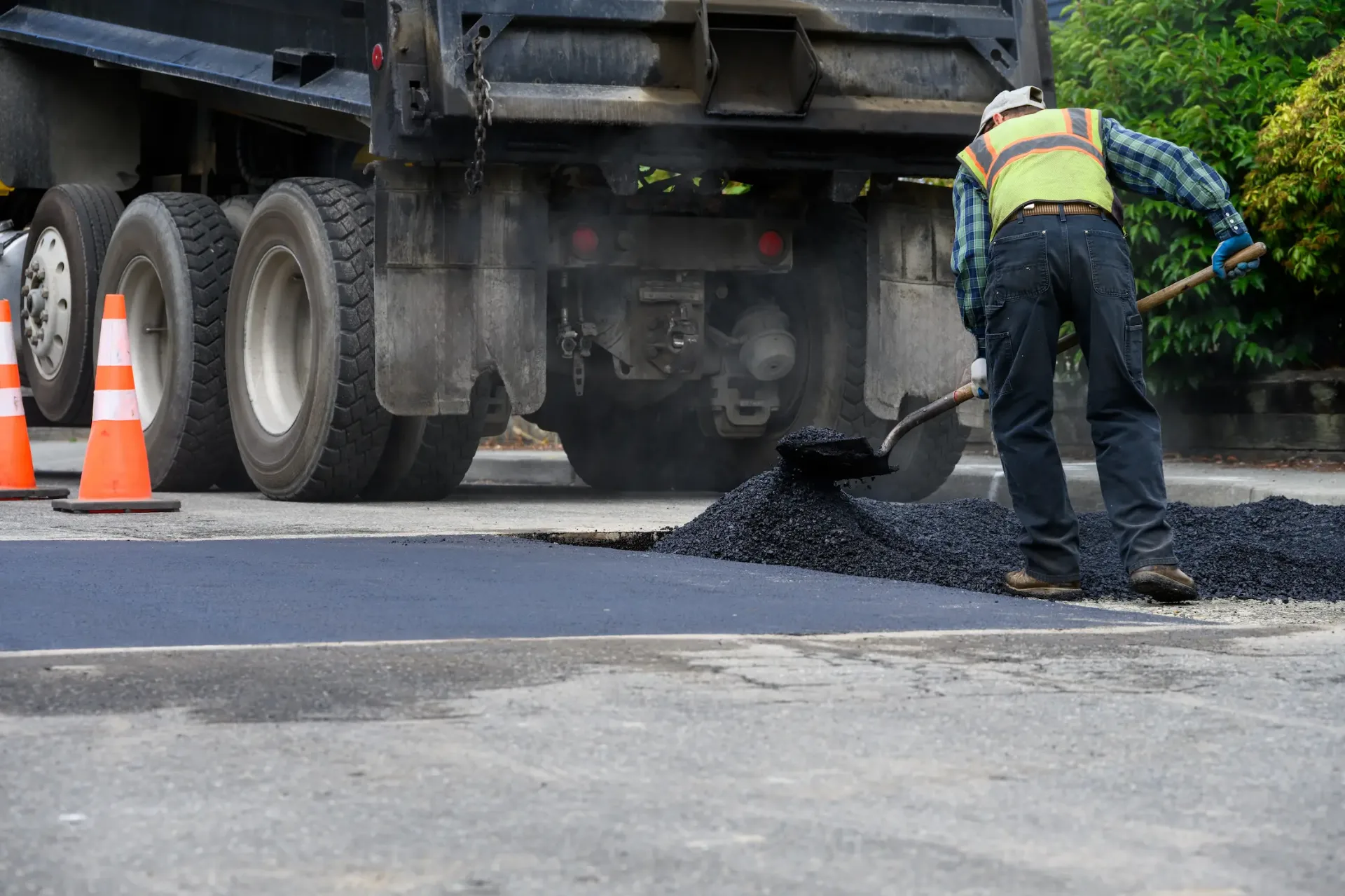 How Paving Construction Services Improve Business Property Value