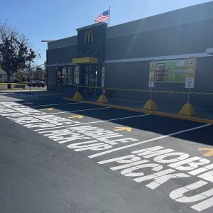 New parking lot markings on a restaurant