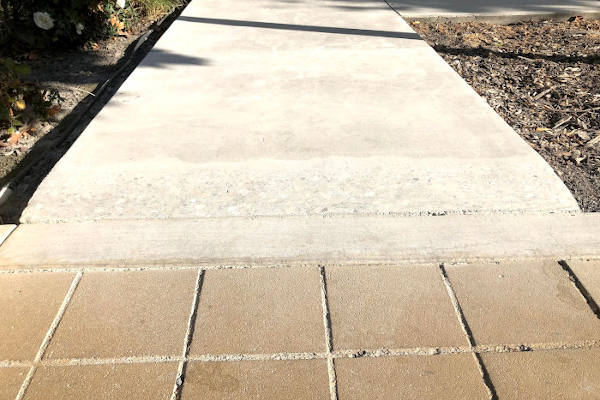 sidewalk with concrete grinding