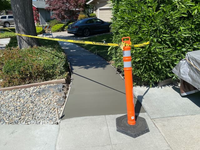 sidewalk installing
